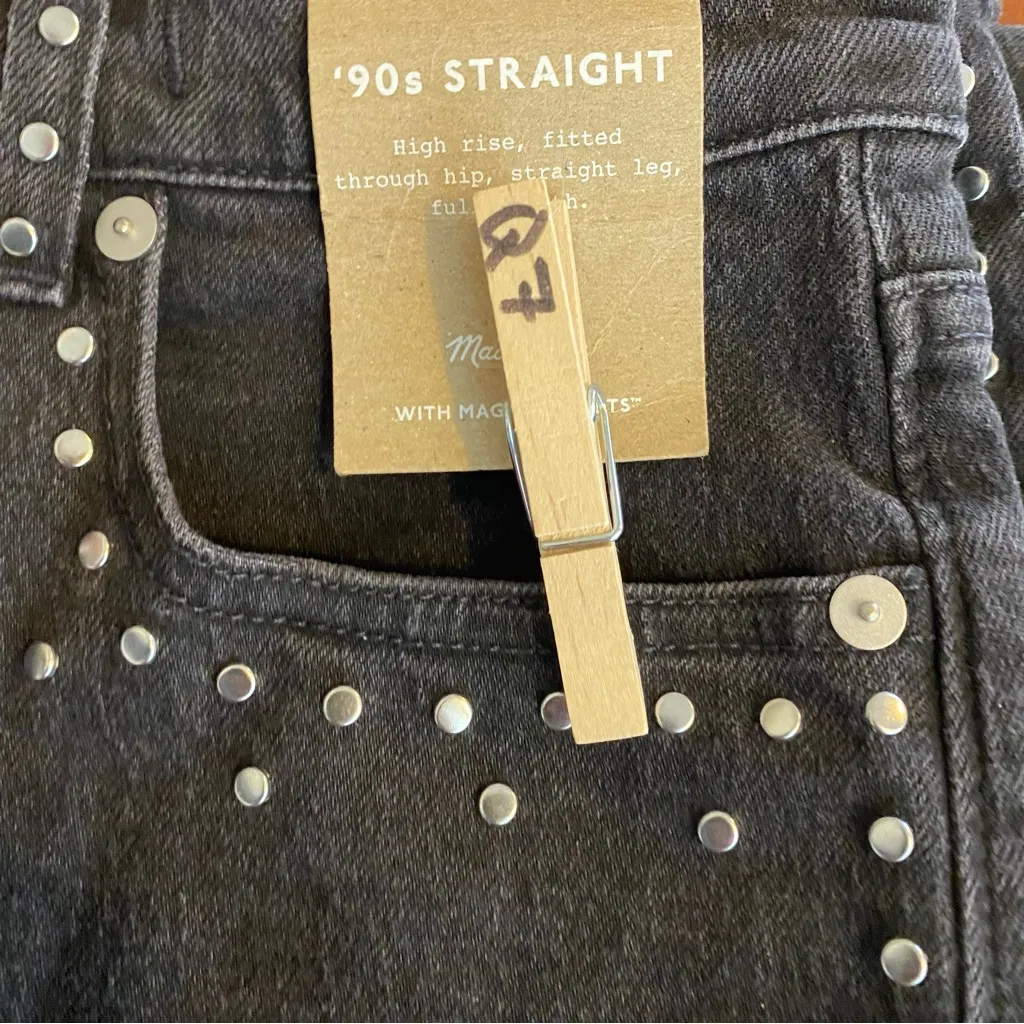 NWT Madewell Limited-Edition Drop: The‎ Studded '90s Straight Jean size 26 black - Image 9