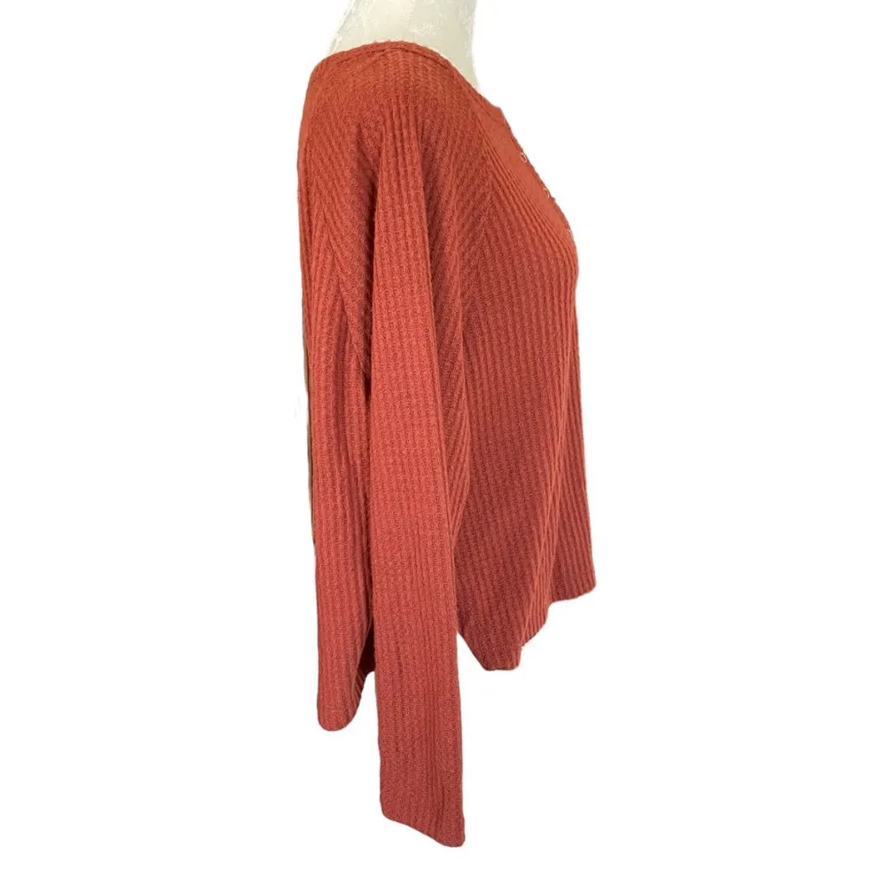 women's medium long sleeve burnt orange soft and stretchy top front snaps - Image 3