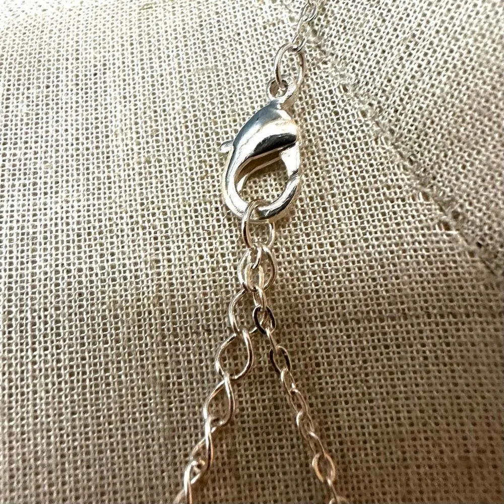 Evry silver tone cross pendant necklace - Image 7