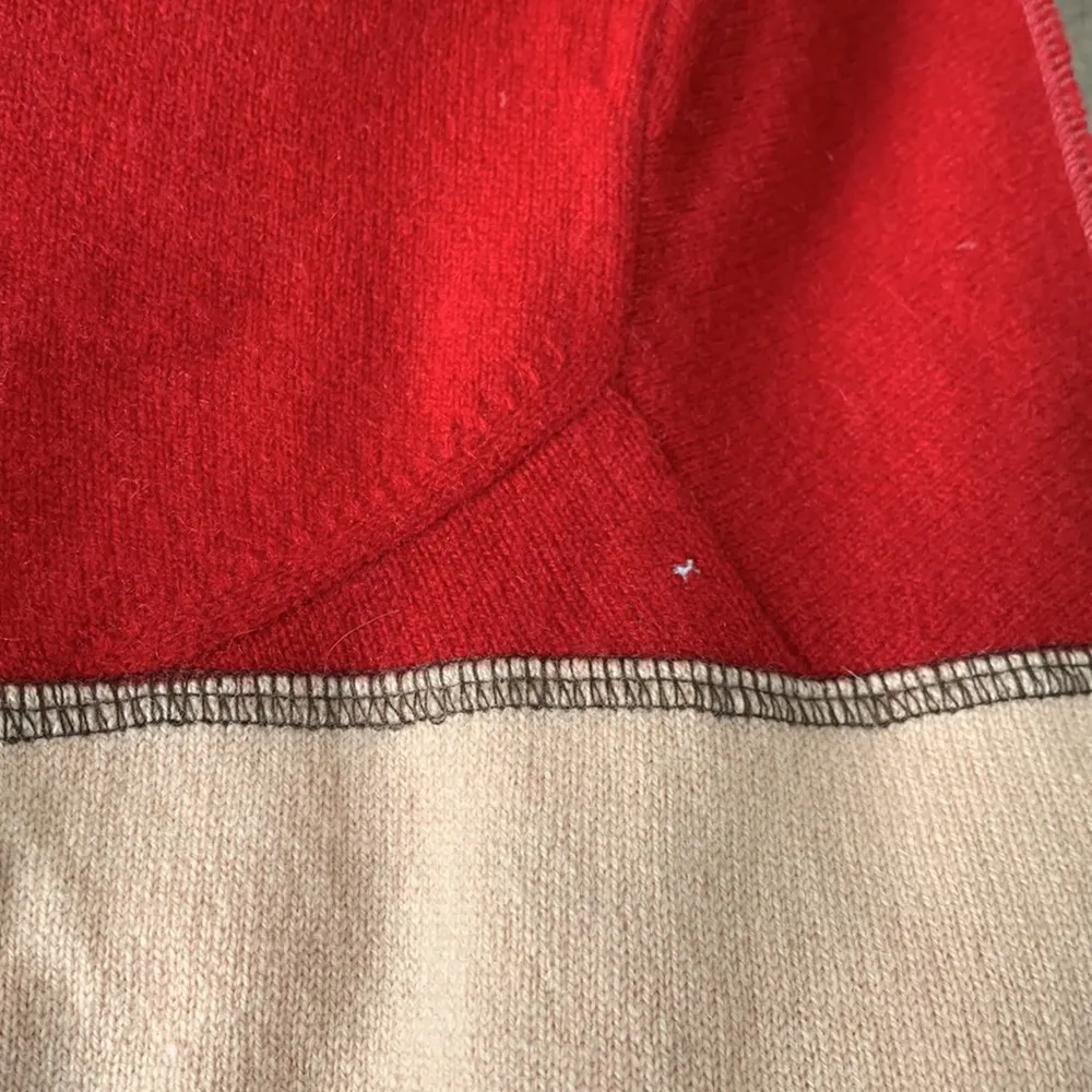 Vintage Burning Torch patchwork scarf Red - Image 6