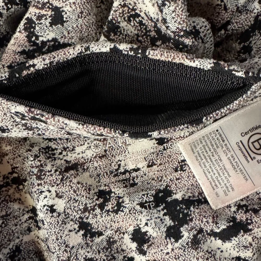 Athleta X-Small Elation Textured 7/8 Tight Stretch Pocket Decadent Chocolate - Image 6