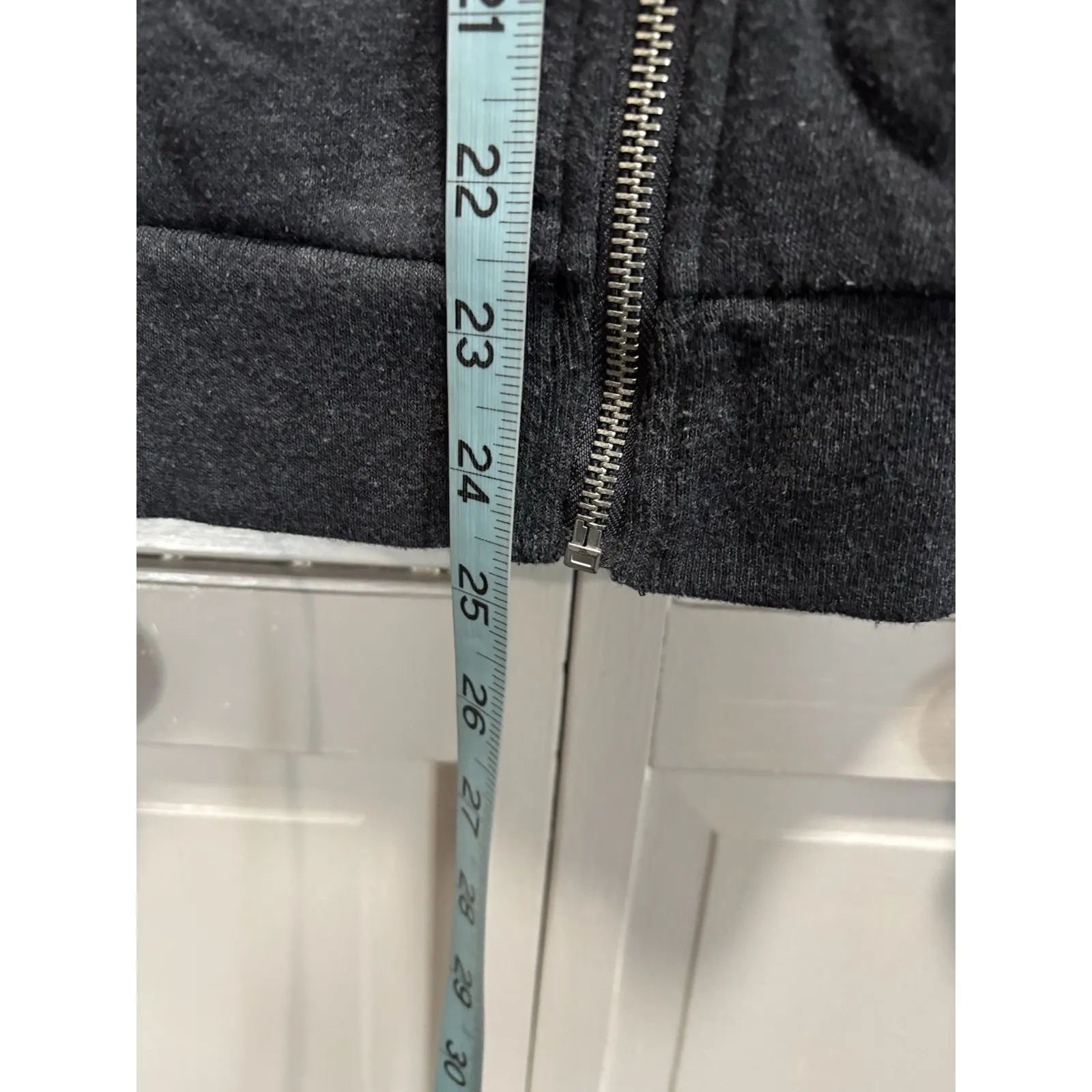 PINK Victorias Secret Gray/White Zip Up Sweatshirt Hoodie Sz L Long Sleeve Logo Gray Size L - Image 4