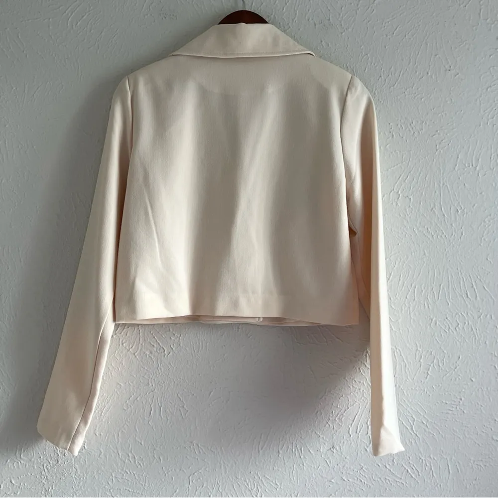 And Now This Women's Cropped Single Button Notched Collar Blazer Size S - Image 5
