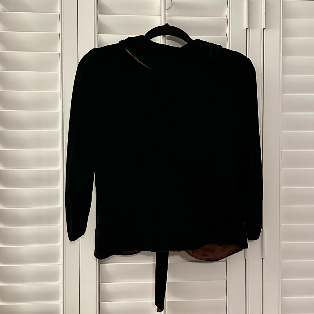 Hale Bob Black Velvet Tie Front Blazer with Copper Silk Lining M - Image 4