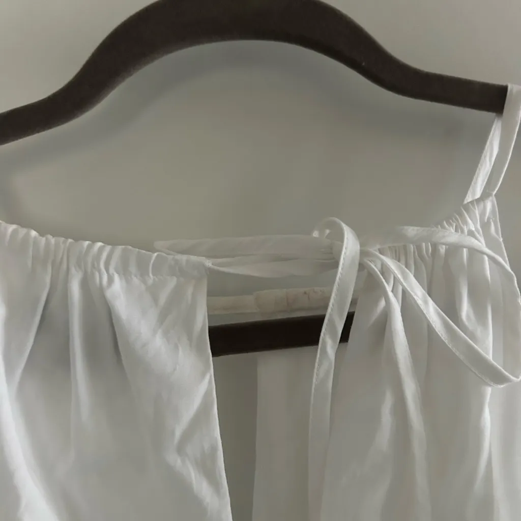 1. State  Keyhole Peplum Tank - Image 5