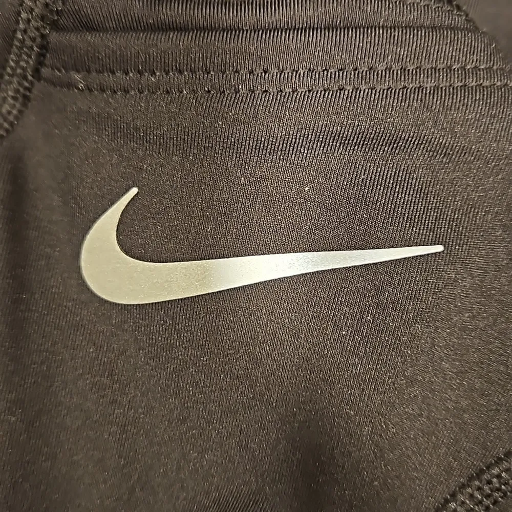 💕NIKE💕 Fast High Waisted Crop Leggings ~ Black XXL NWT - Image 9