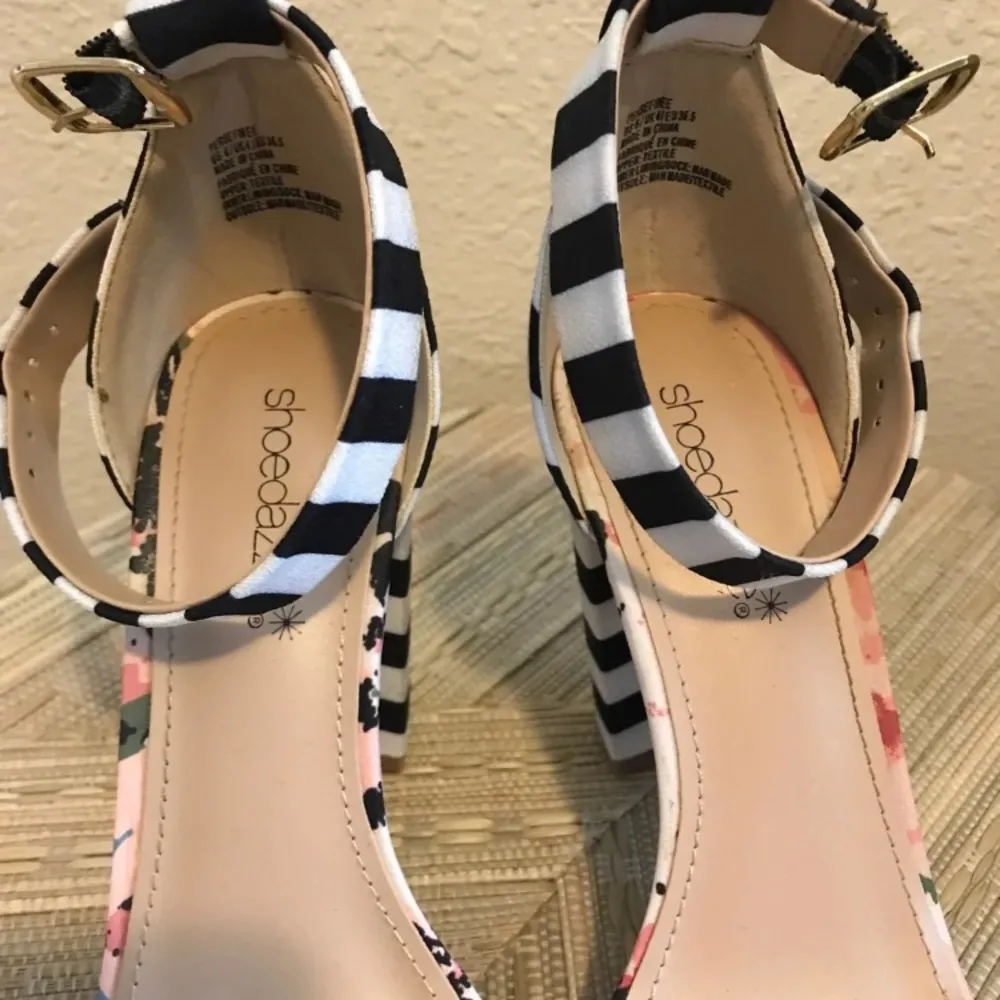 ShoeDazzle block heels Size 6 - Image 5