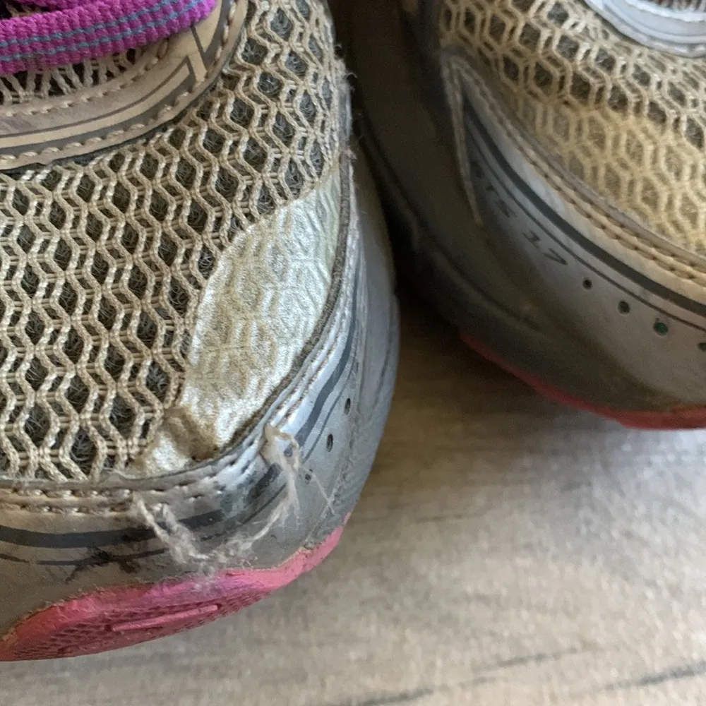 Brooks GTS Seventeen running shoes - Image 3