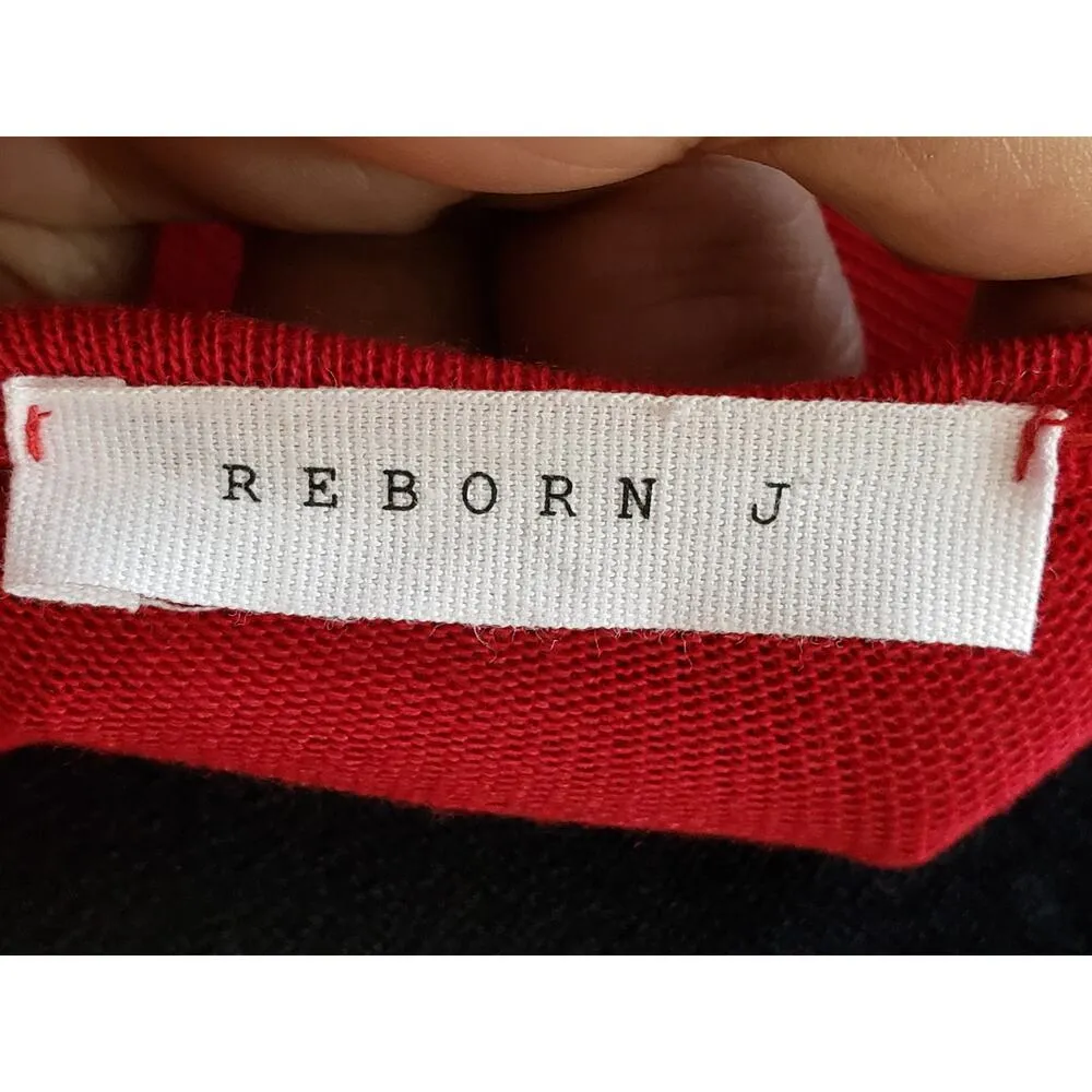 Reborn J Top Blouse Women's Large Red Animal Print Long Sleeve Round Neck Slit - Image 3