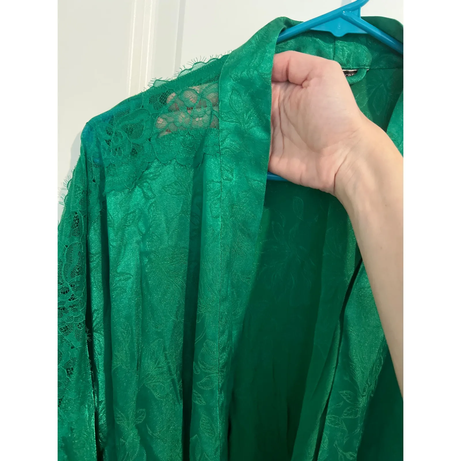 Victoria’s Secret Lace Inset Robe – Size XL/XXL – Green – Viscose Blend - Image 4