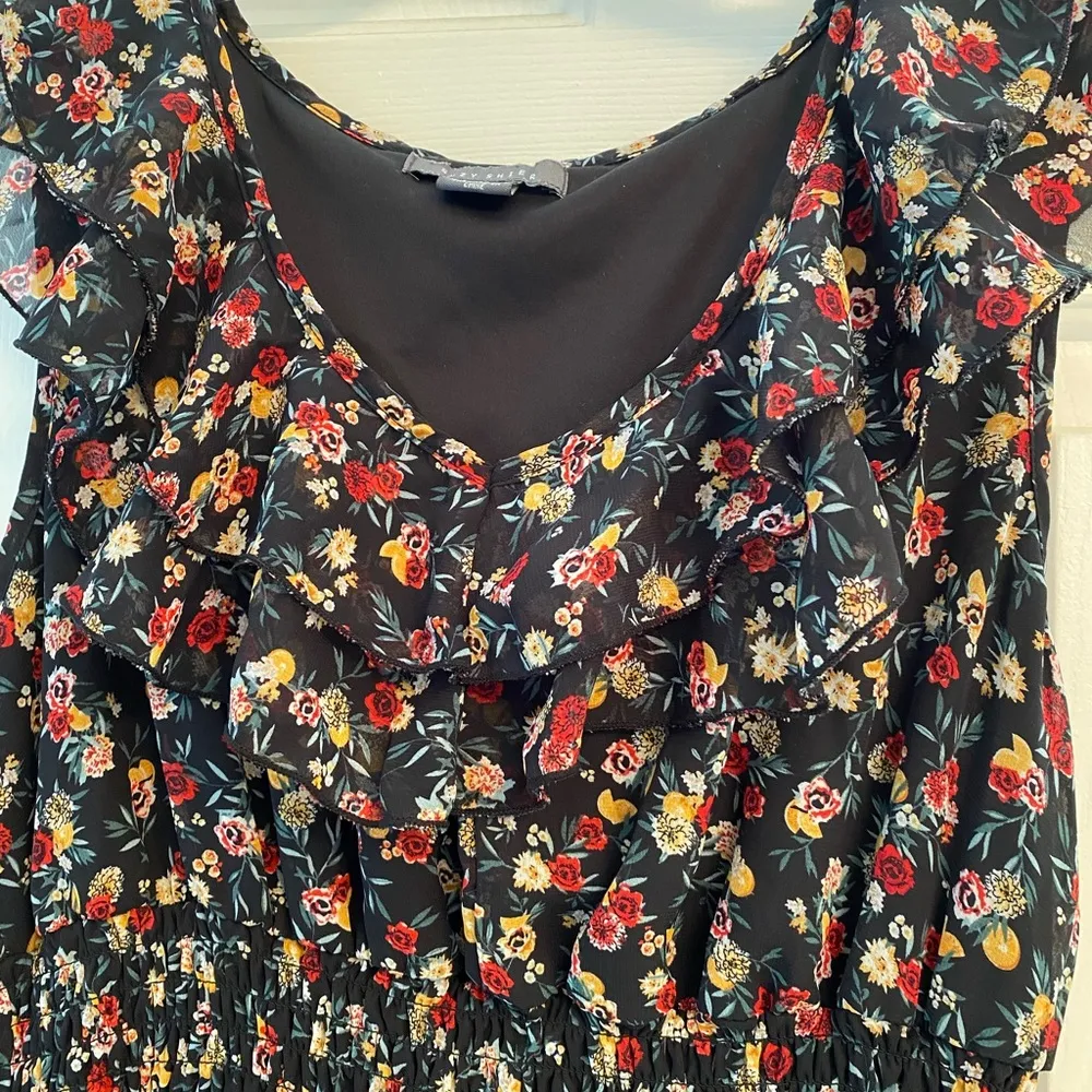 Suzy Shier Sleeveless Ruffle Floral Dress Black Red Yellow XL - Image 8