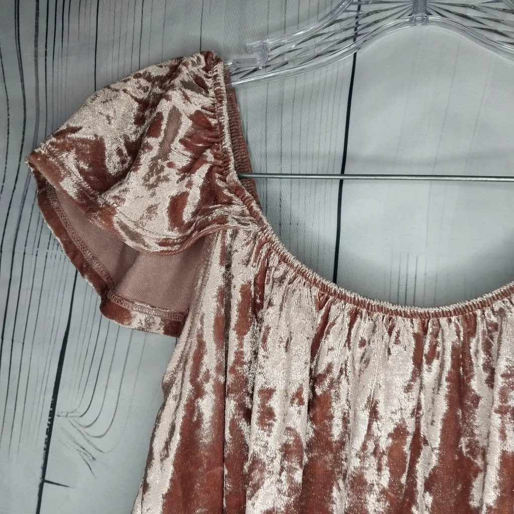 Active USA Crushed Velvet Off The Shoulder Flutter Sleeve BohoTop - Image 3