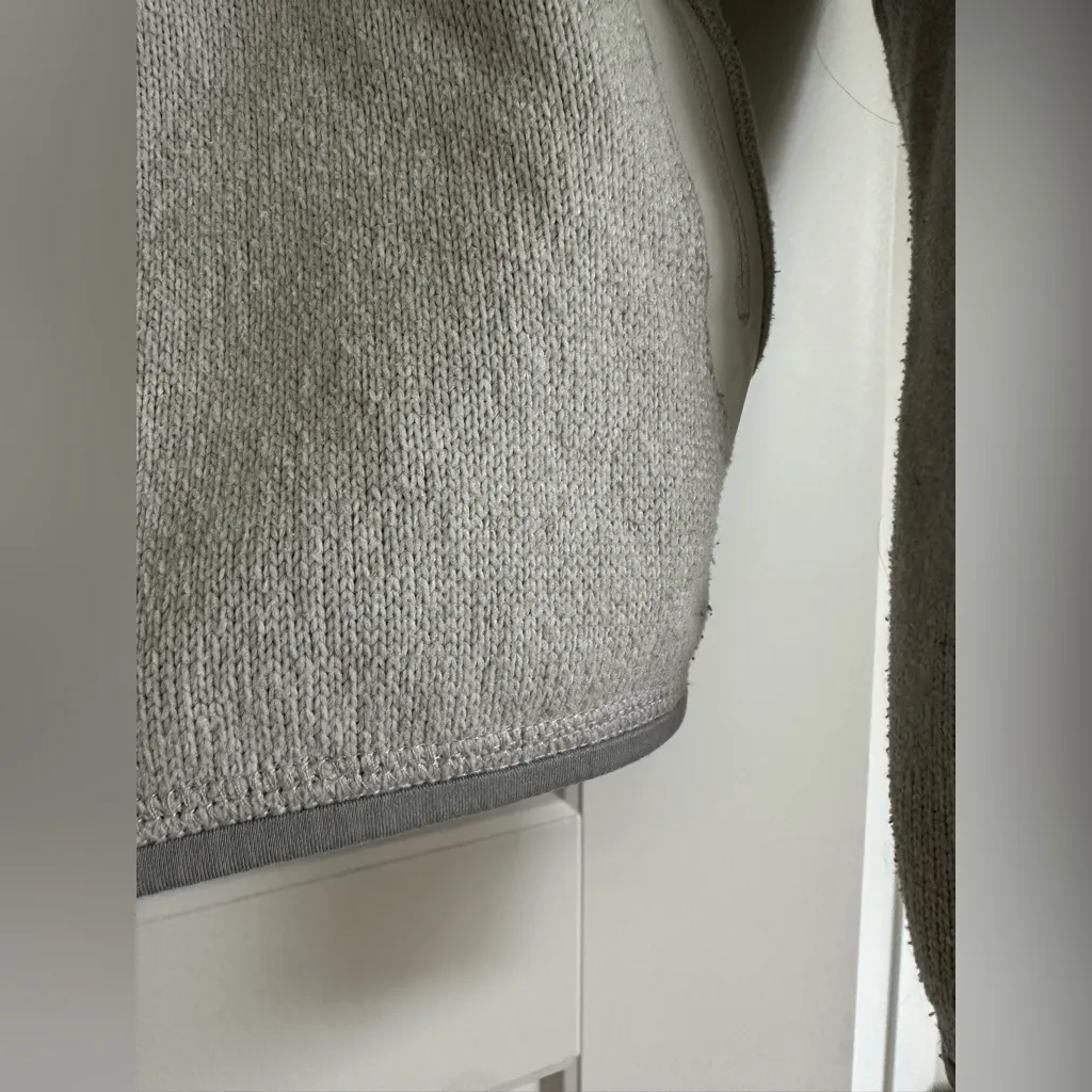 Arc’teryx Cardigan Sweater in Grey Gray - Image 7