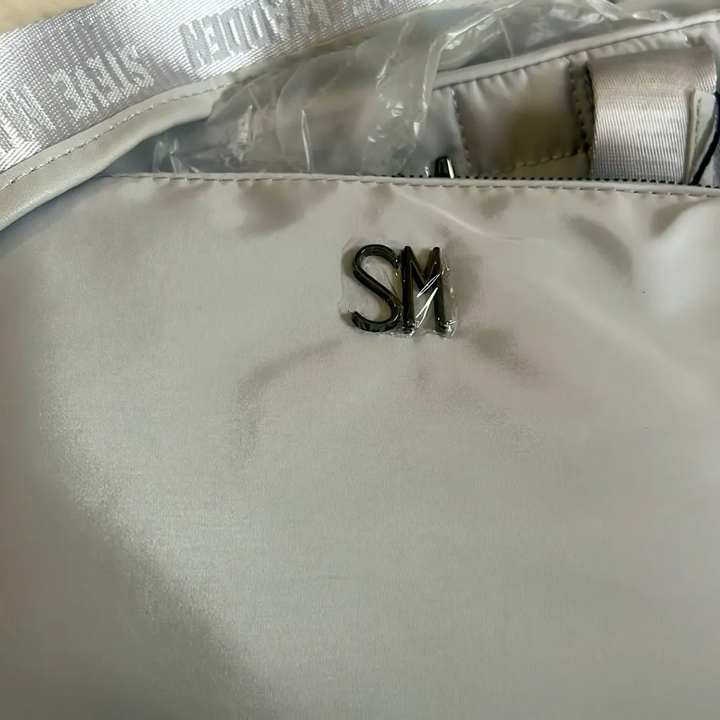 Gray Blivia Nylon Steven Madden‎ Tote!! - Image 11