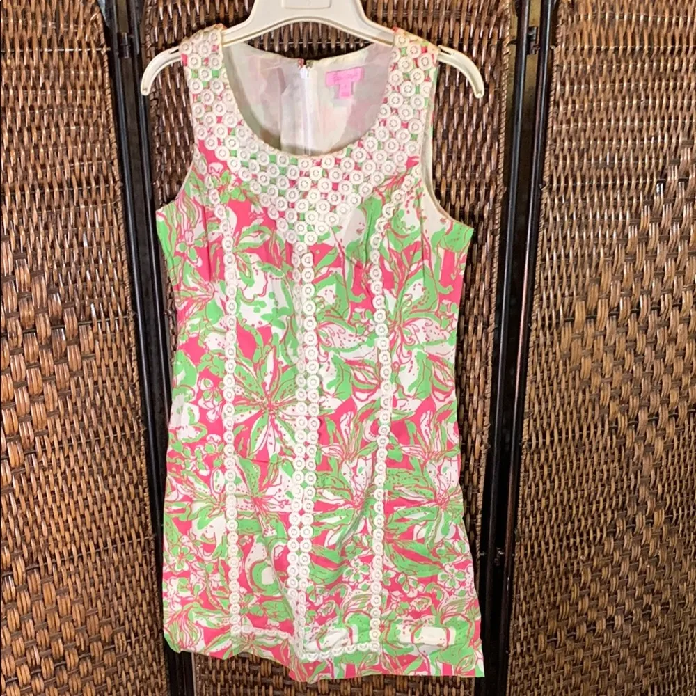 Lilly Pulitzer Macfarlane Hotty Pink Forgot My Lace Detail Shift Dress Size 6 - Image 2