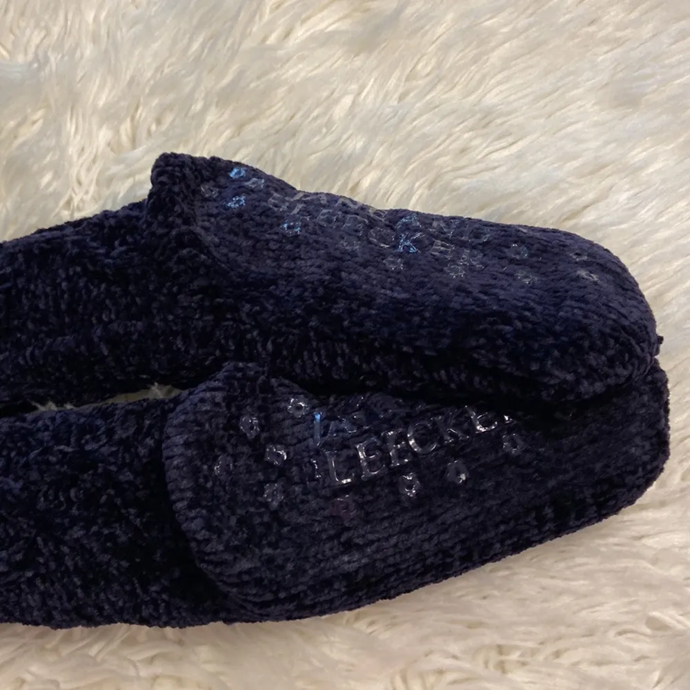 Jane & Bleecker Socks BNWOT navy blue color  length 17” - Image 6