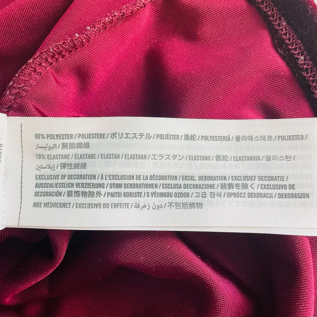 Abercrombie & Fitch red velvet t-shirt - Image 7