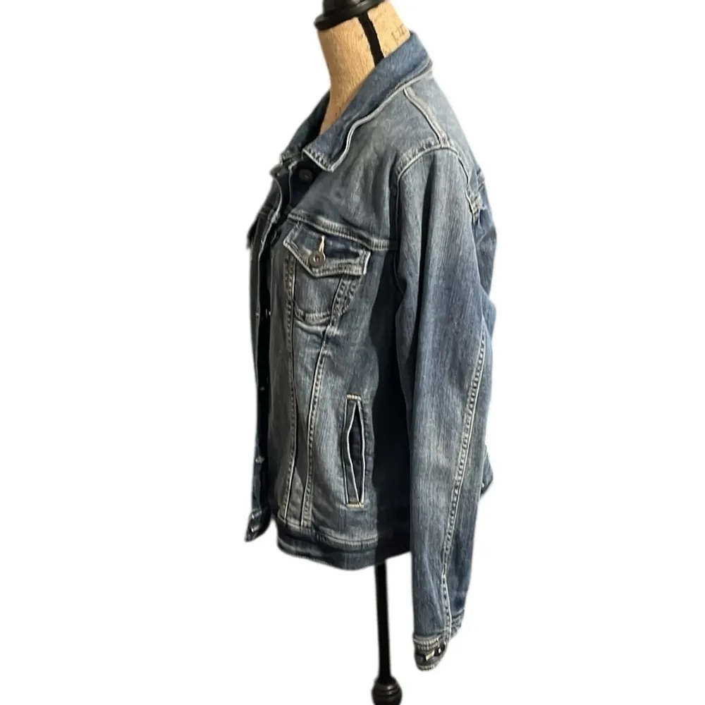 Torrid Blue Jean Jacket Classic Denim Style - Image 6