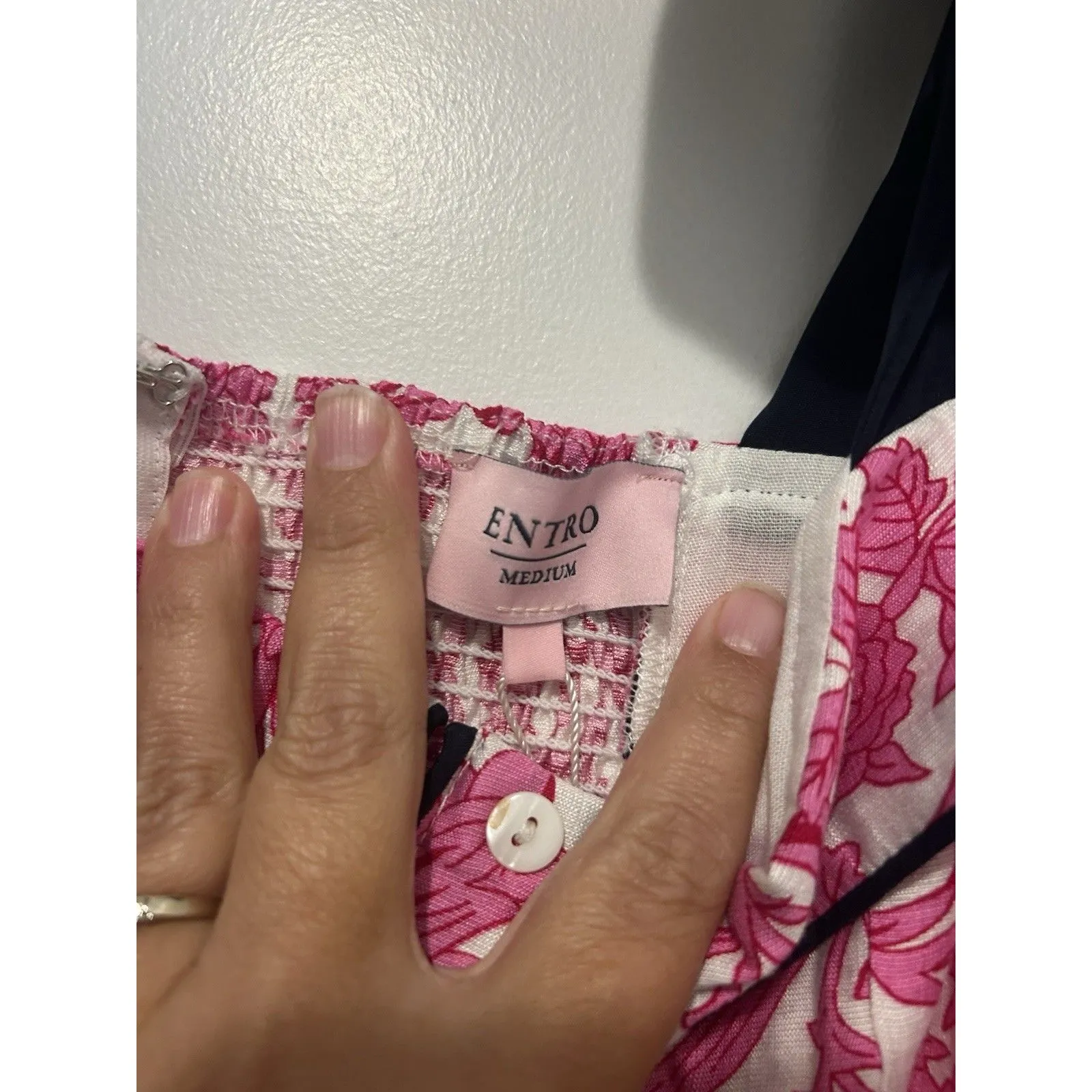 New Entro Midi Sun Dress Women's Medium Smock Pink Floral Tie Shoulder Feminine - Image 6