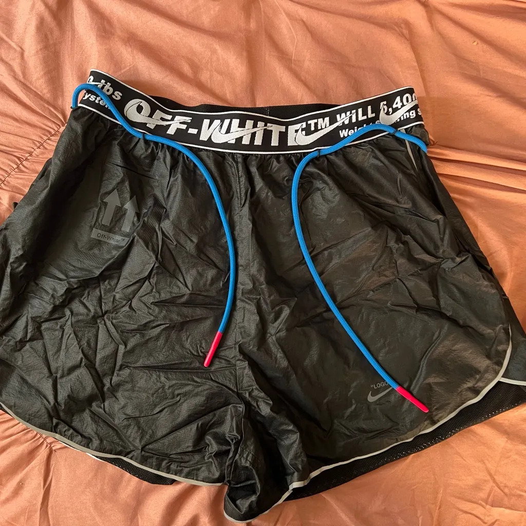 Off White x Nike Shorts - Image 2
