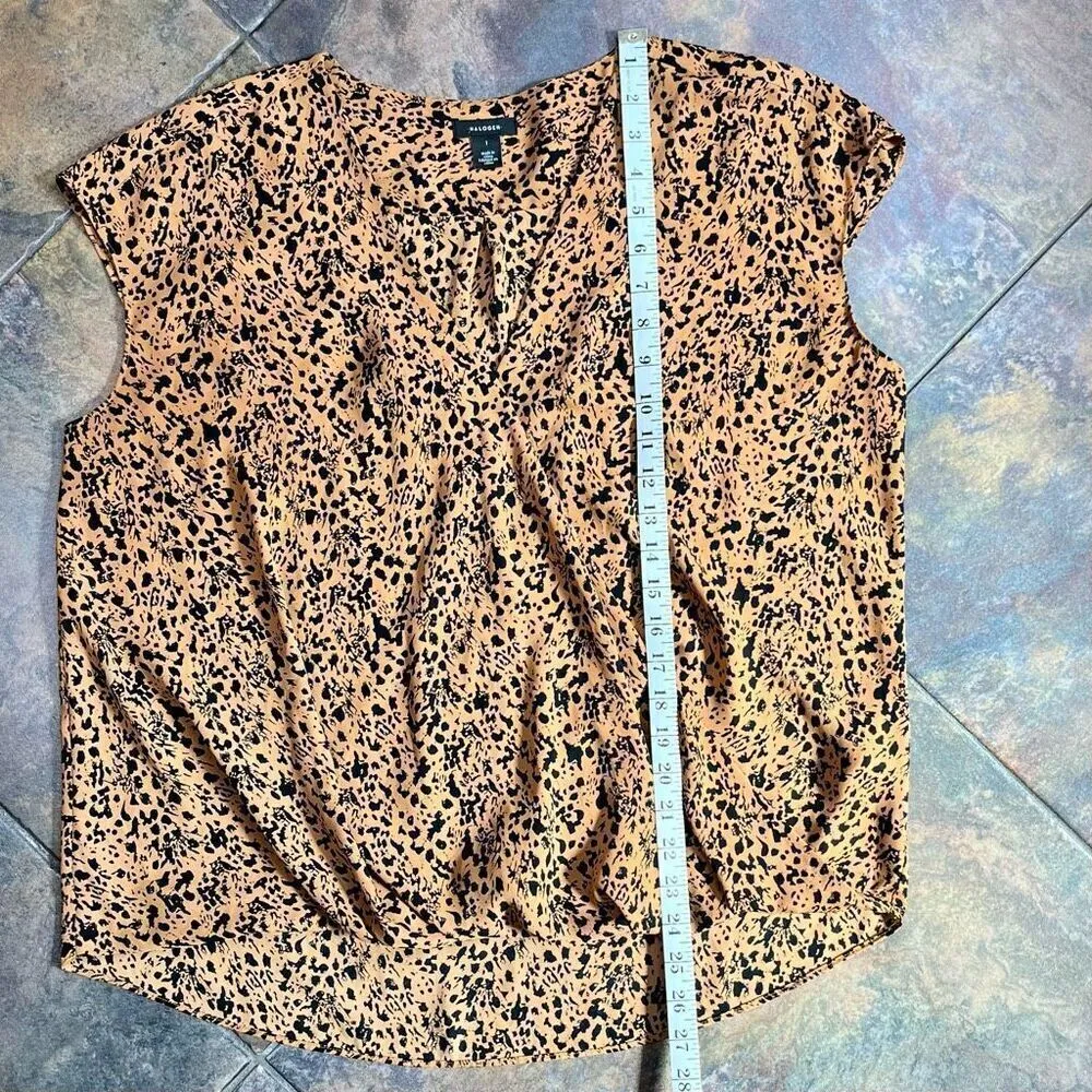 Halogen Animal Print Cap Sleeve Wrap Top Small - Image 5