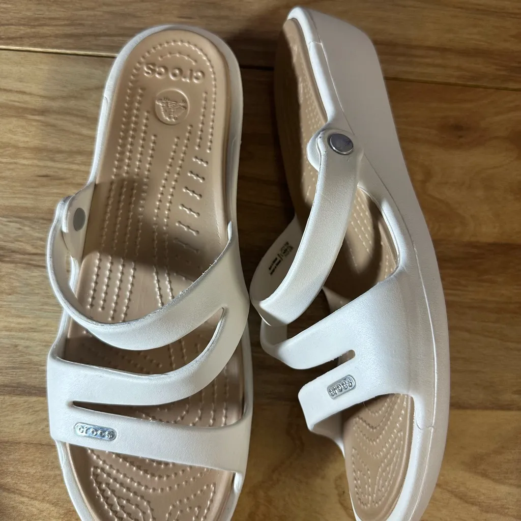 CROCS Cream Slide Sandals - Image 5