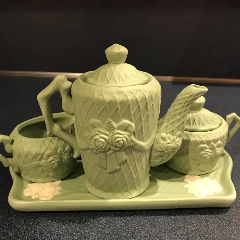 Heirloom Rose Boutique 10 Pc. Miniature Victorian Set - Image 2