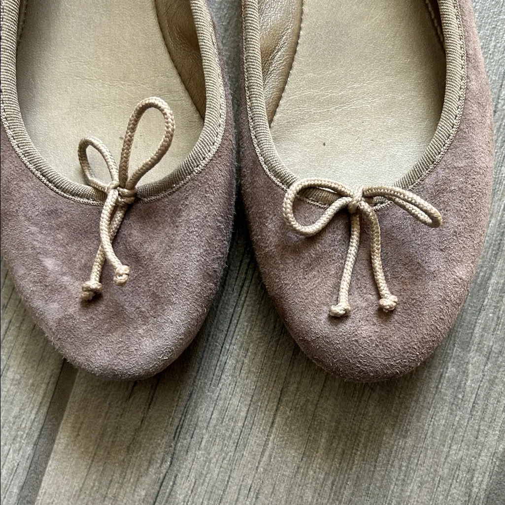 Chic Taupe Suede Ballet Flats Tan Size 5 - Image 6