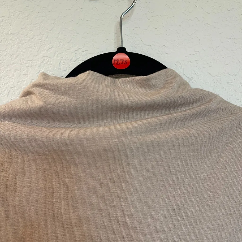 Leith Mock Neck Sleeveless Top in Oatmeal - Image 6