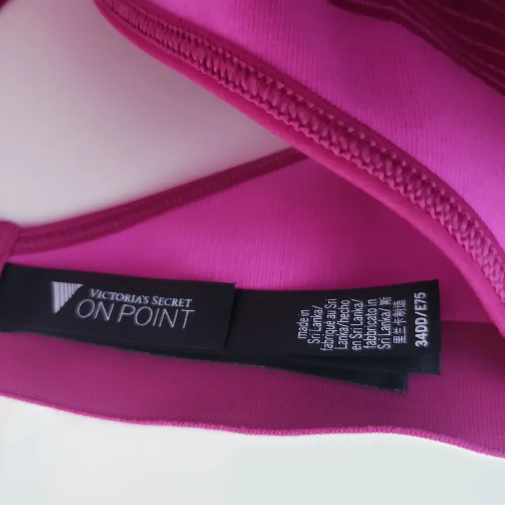 Victoria's Secret On Point Racerback Sports Bra - Image 8