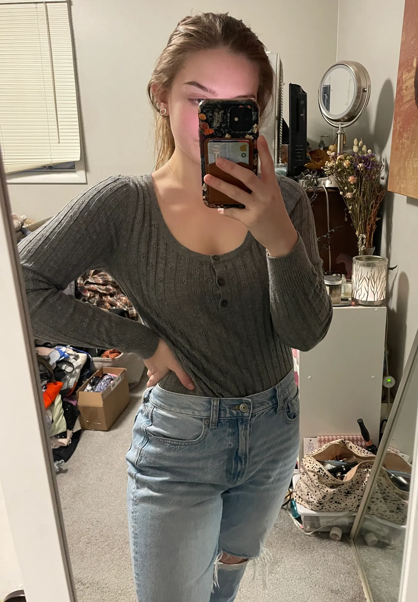 Outfitters Gray Sweater - Image 6