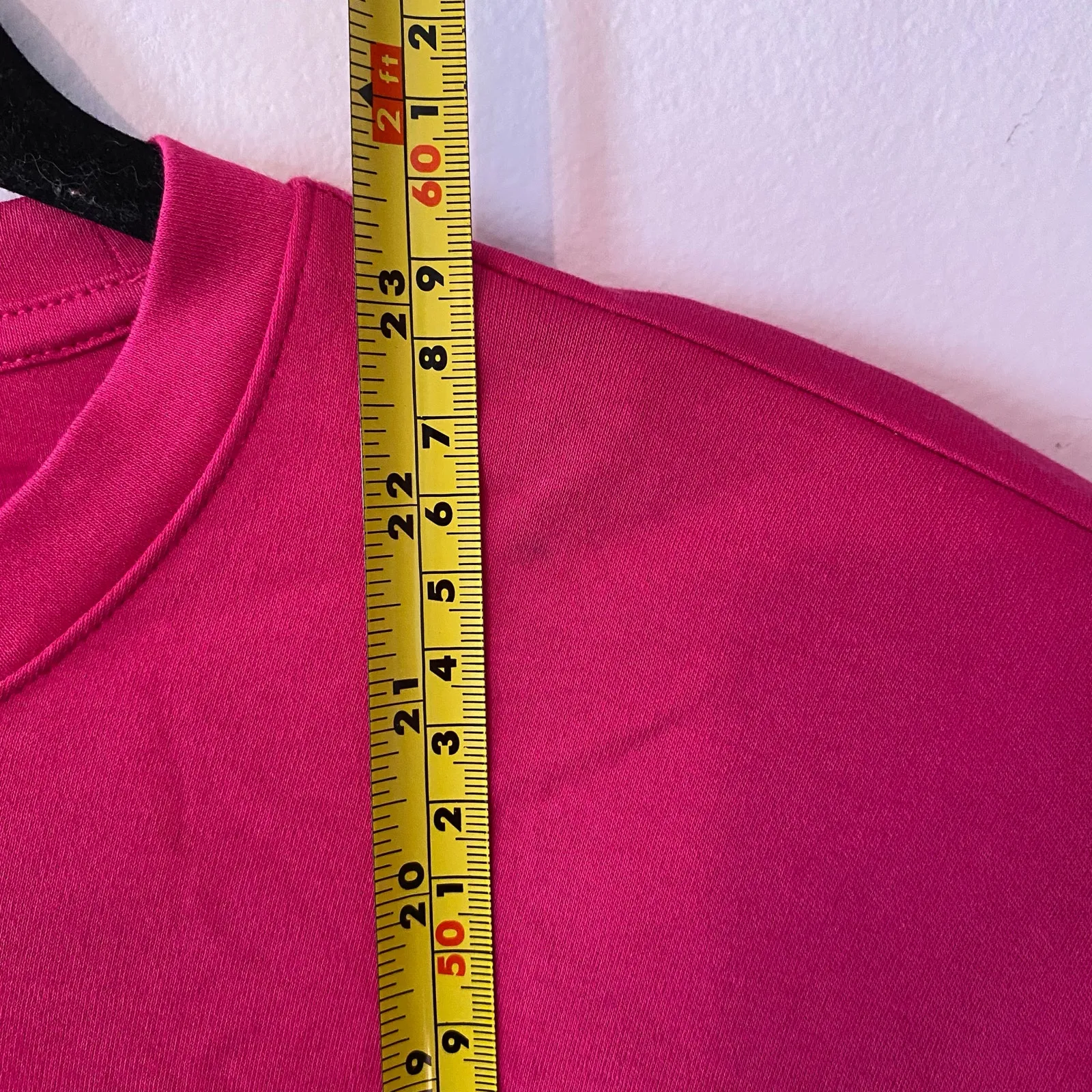 Babaton Aritzia Hot Pink Short Sleeve Shirt Shoulder Pads Preppy Women size 2XS - Image 8