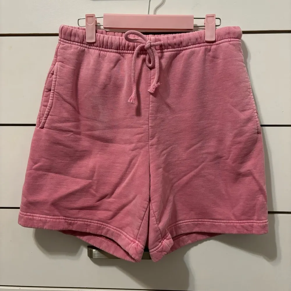 Wilfred Free
Free Fleece Sweatshort 7" - Image 2