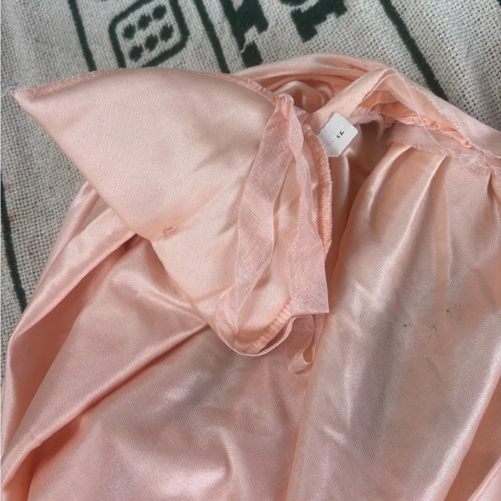 Vintage Peachy Ruched Gown and Jacket with Open Back Split Side 70s Size 12 - Image 6