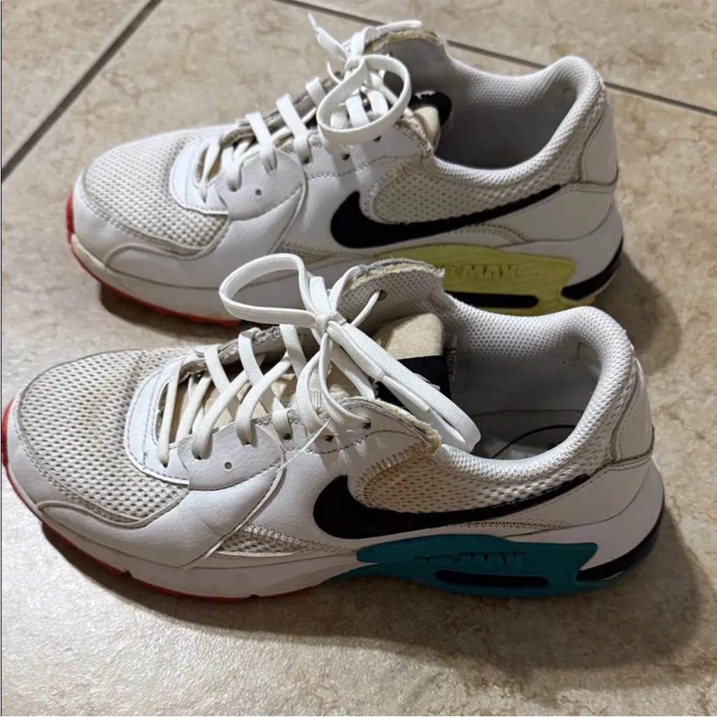 Nike Air Max Women's Shoes - White, pink and green. - Image 4