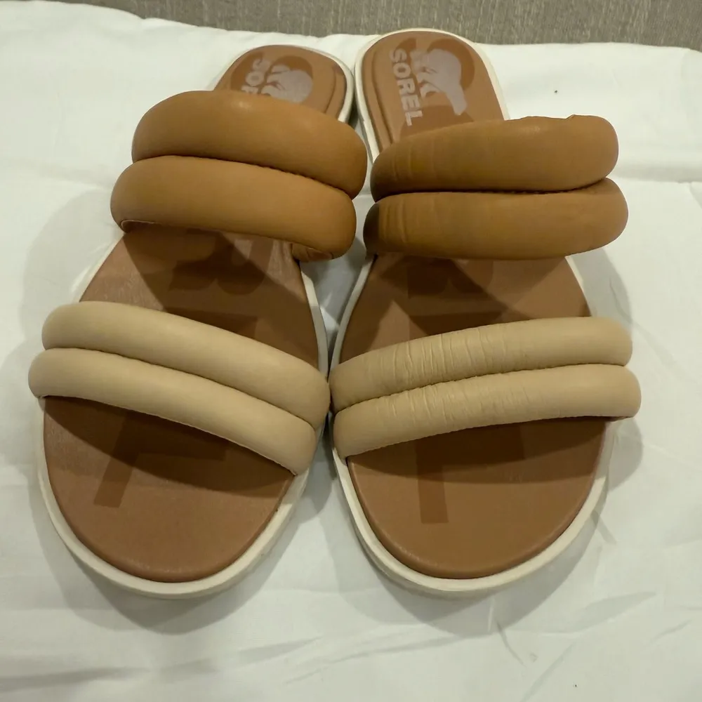 Sorel Sorel Ella II Puff Slides Women's Stylish Tan and Cream Women's Size 7.5 - Image 2