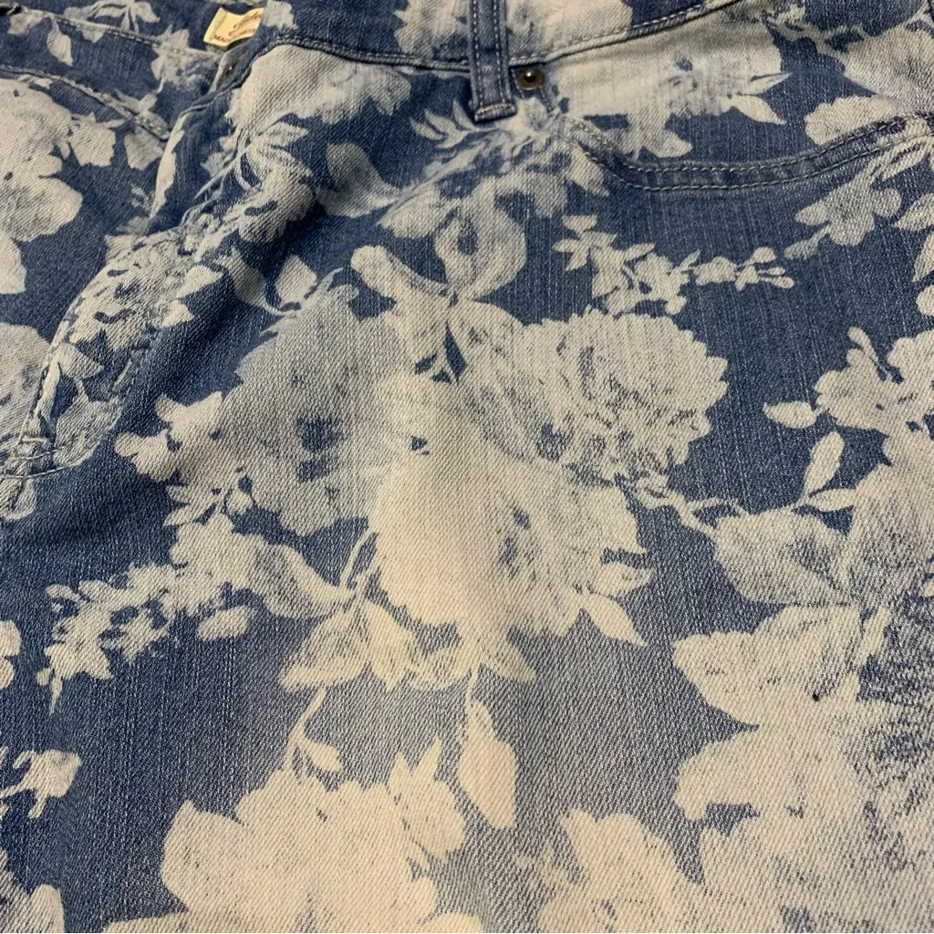 Floral Print Denim Jeans Acid Wash Blue Cyanotype Print - Image 4