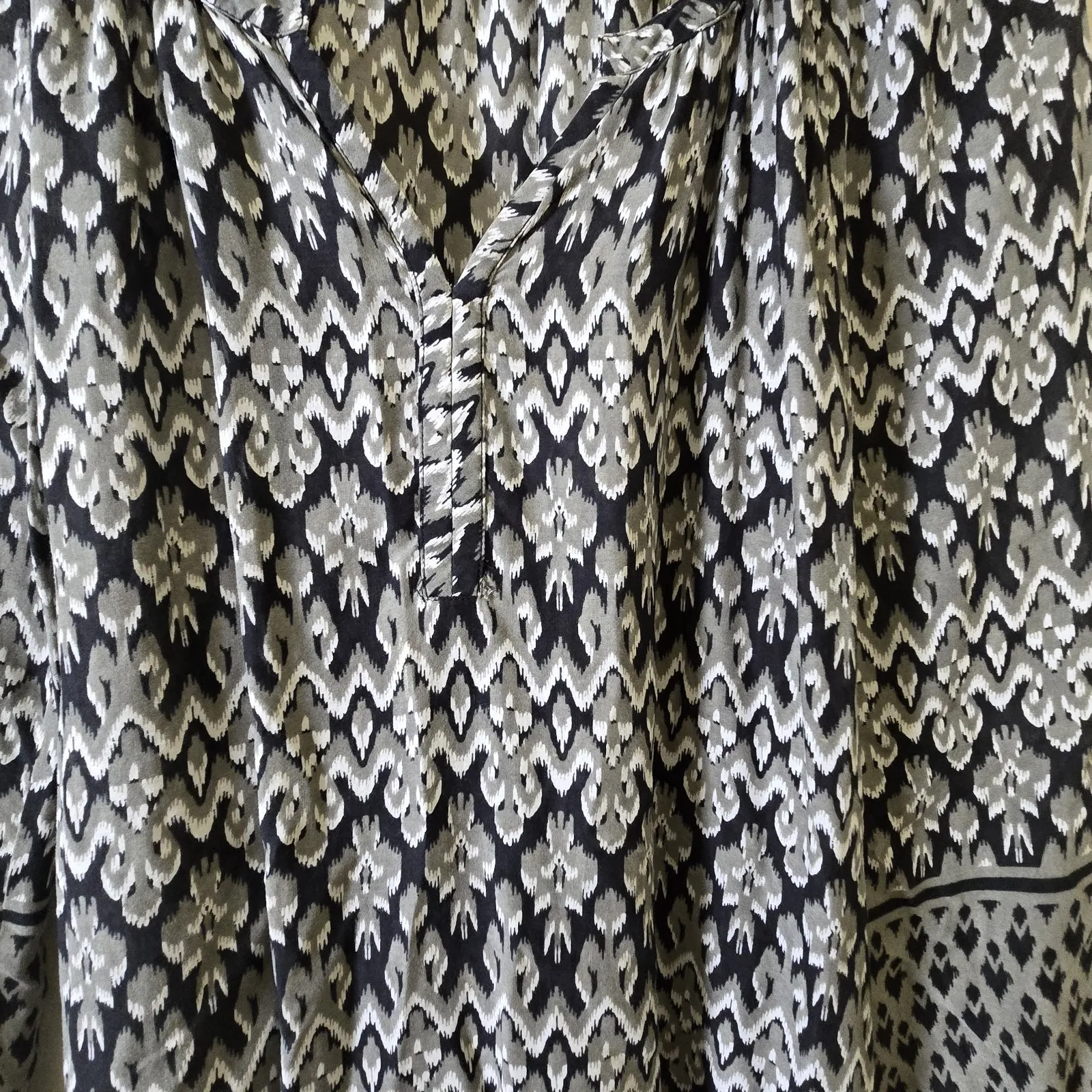 Beach Lunch Lounge Small Ikat Blouse Peasant Top Boho Festival Rayon‎ - Image 2