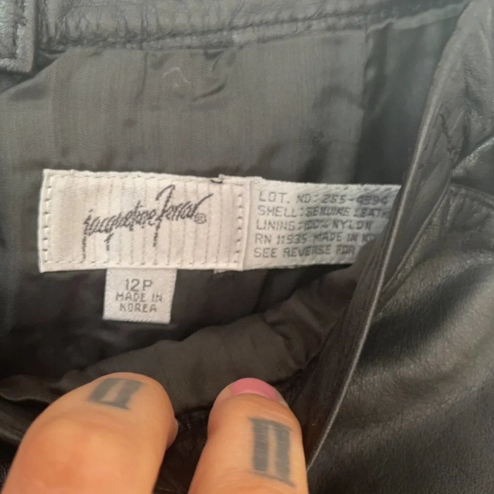 Vintage Jacqueline Ferrar 100% leather skirt-EUC!! - Image 3