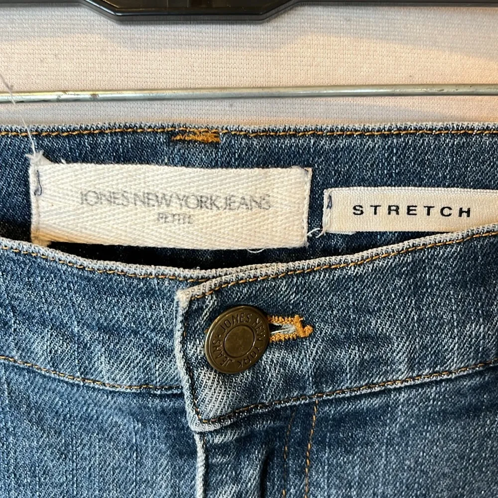 Jones New YorkJeans Petite Stretch Womens 10P Straight Leg - Image 3