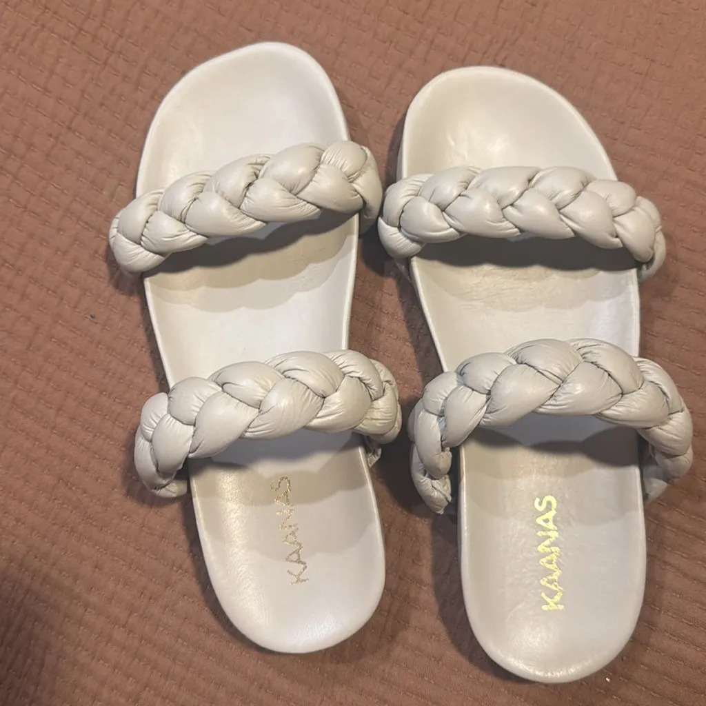KAANAS coco chunky braided pool slide in off white 7 Revolve - Image 10