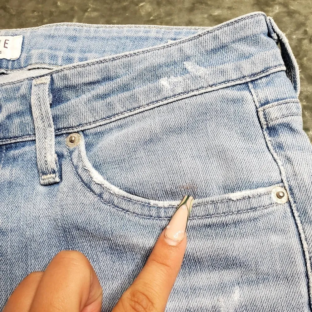 AGOLDE Chloe Light Distressed Jeans - Image 7