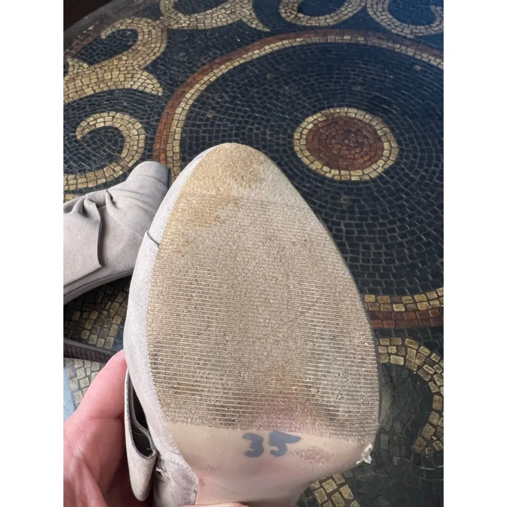 Madden Girl Taupe Faux Suede Knotted Bow Heels Women's Size 7 Slip-On Pumps - Image 12