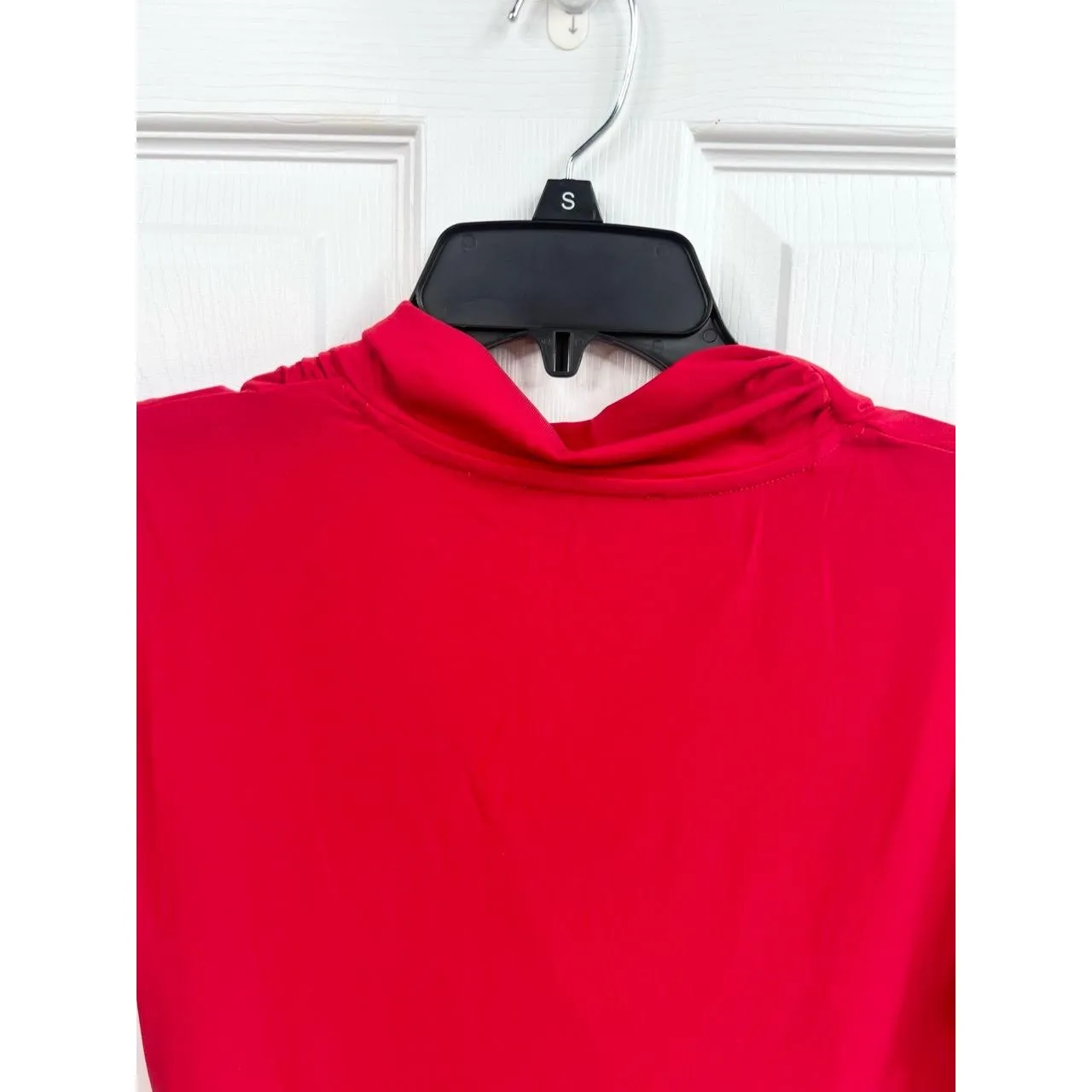 T TAHARI Blouse Size S Red Draped V Neck Short Sleeve Jersey Knit Faux Wrap Top - Image 7
