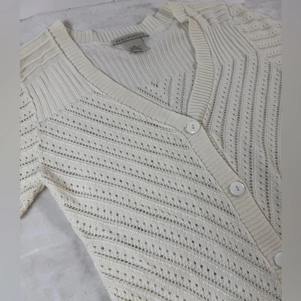 Requirements vtg y2k Ivory Knit Button-Up Cardigan short sleeve womens small - Image 9