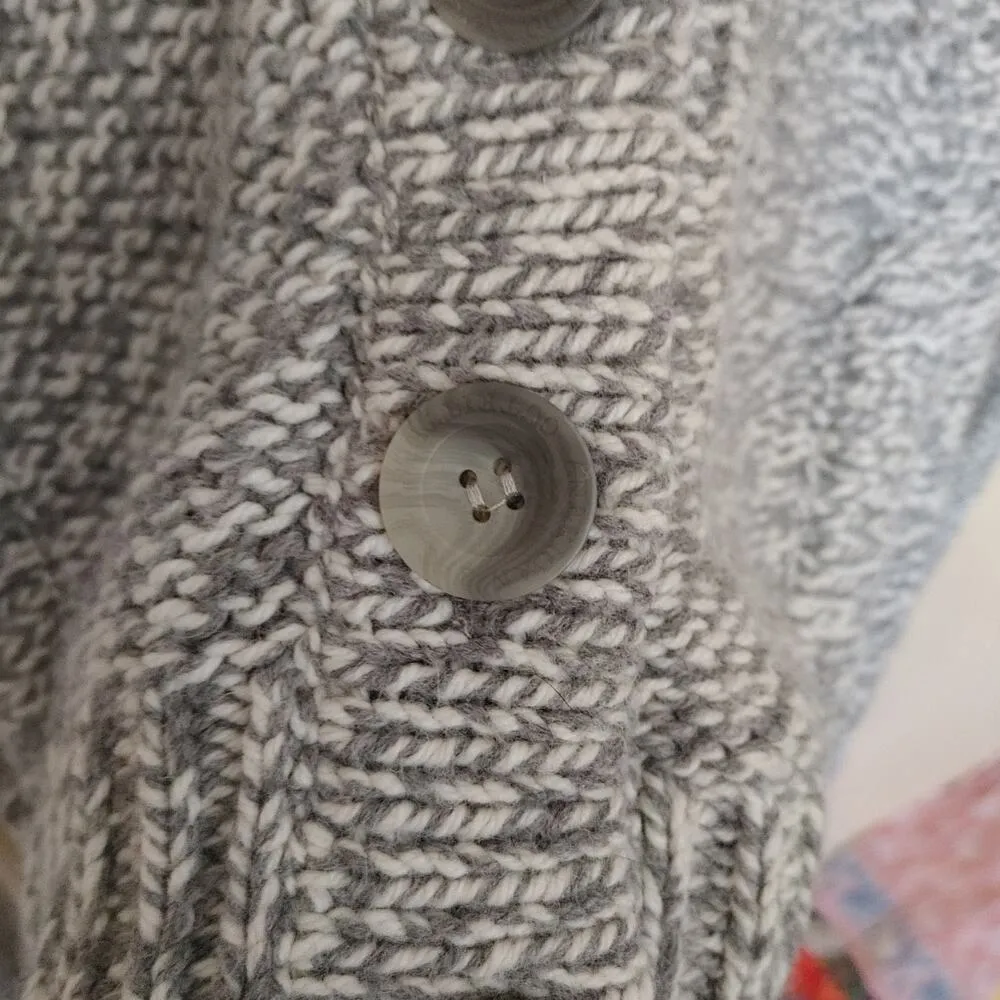 American Eagle Size Extra Small XS Gray Gray White Sweater Button Wool Acrylic - Image 8