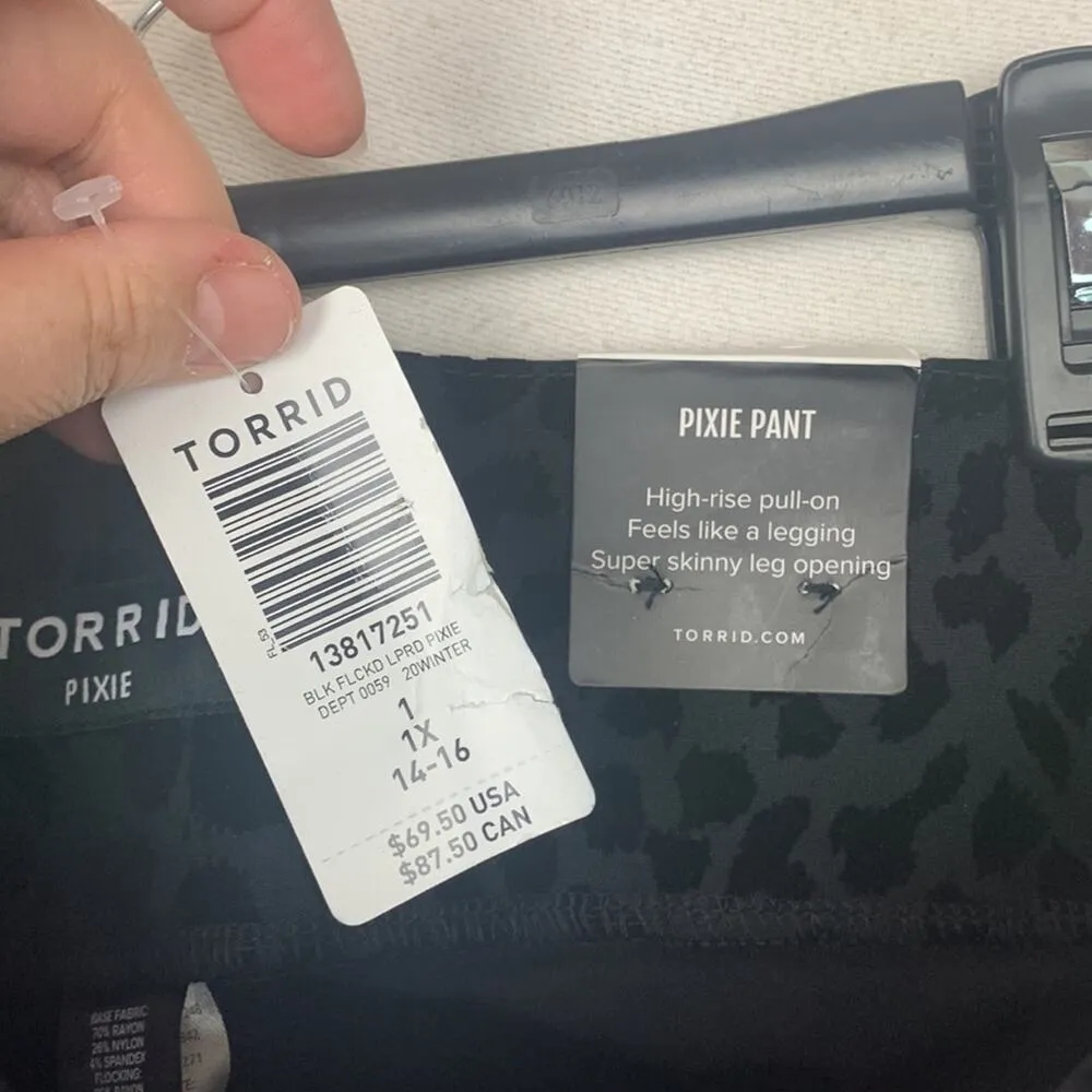 Torrid size 1 1x 14 16 pixie pant black leopard new casual ankle work velour - Image 5