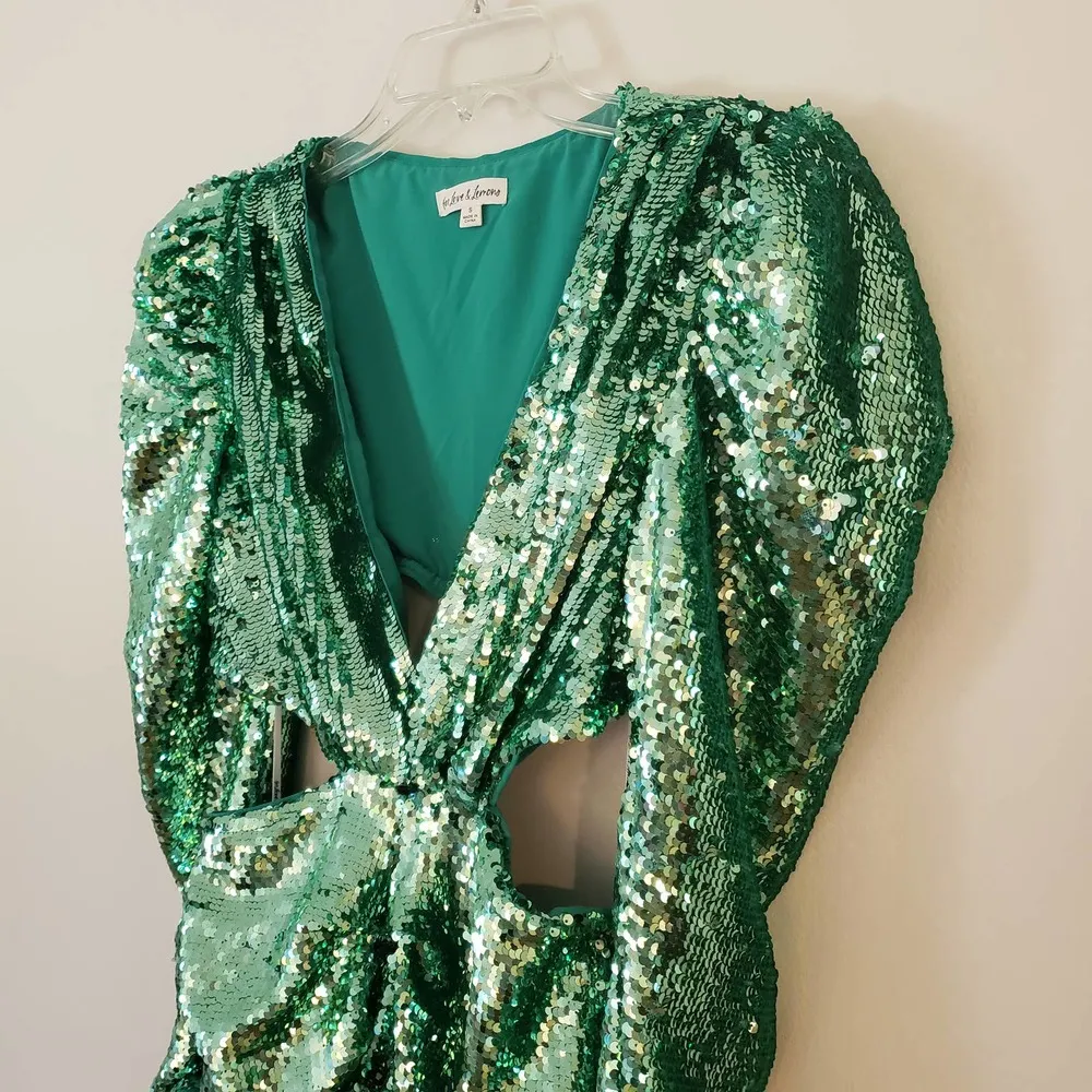 NWOT For Love and Lemons Green Sequins Long Sleeve Midi Dress Size Small - Image 6