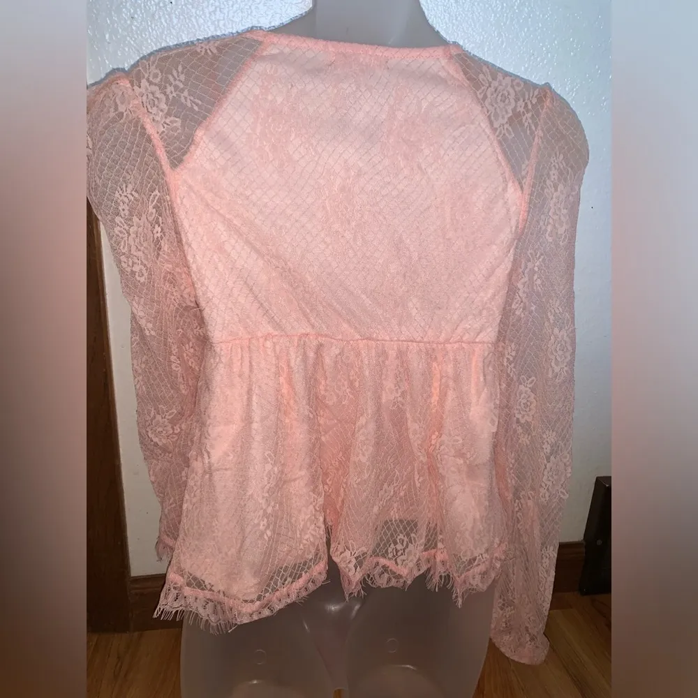 New francesca's Puff Shoulder Blouse - Image 3