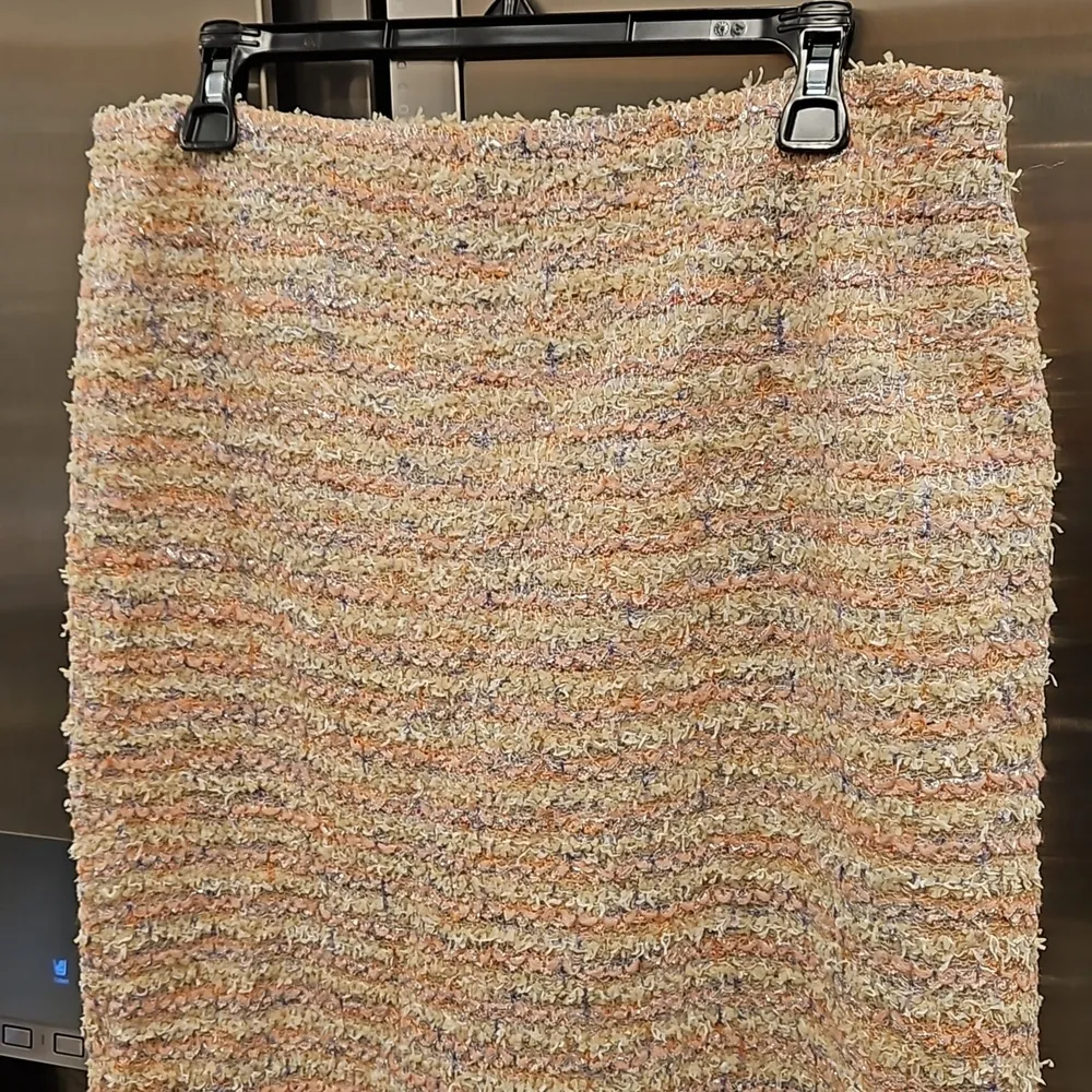 💕ST JOHN💕 Transparent Textured Tweed-Knit Pencil Skirt ~ Primrose 10 NWOT - Image 9
